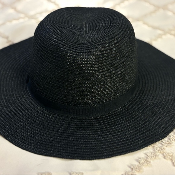 Banana Republic fedora - Picture 2 of 3